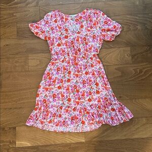 Lucky brand floral short sleeve dress very lightweight size medium